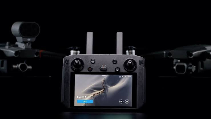 DJI Smart Controller_01
