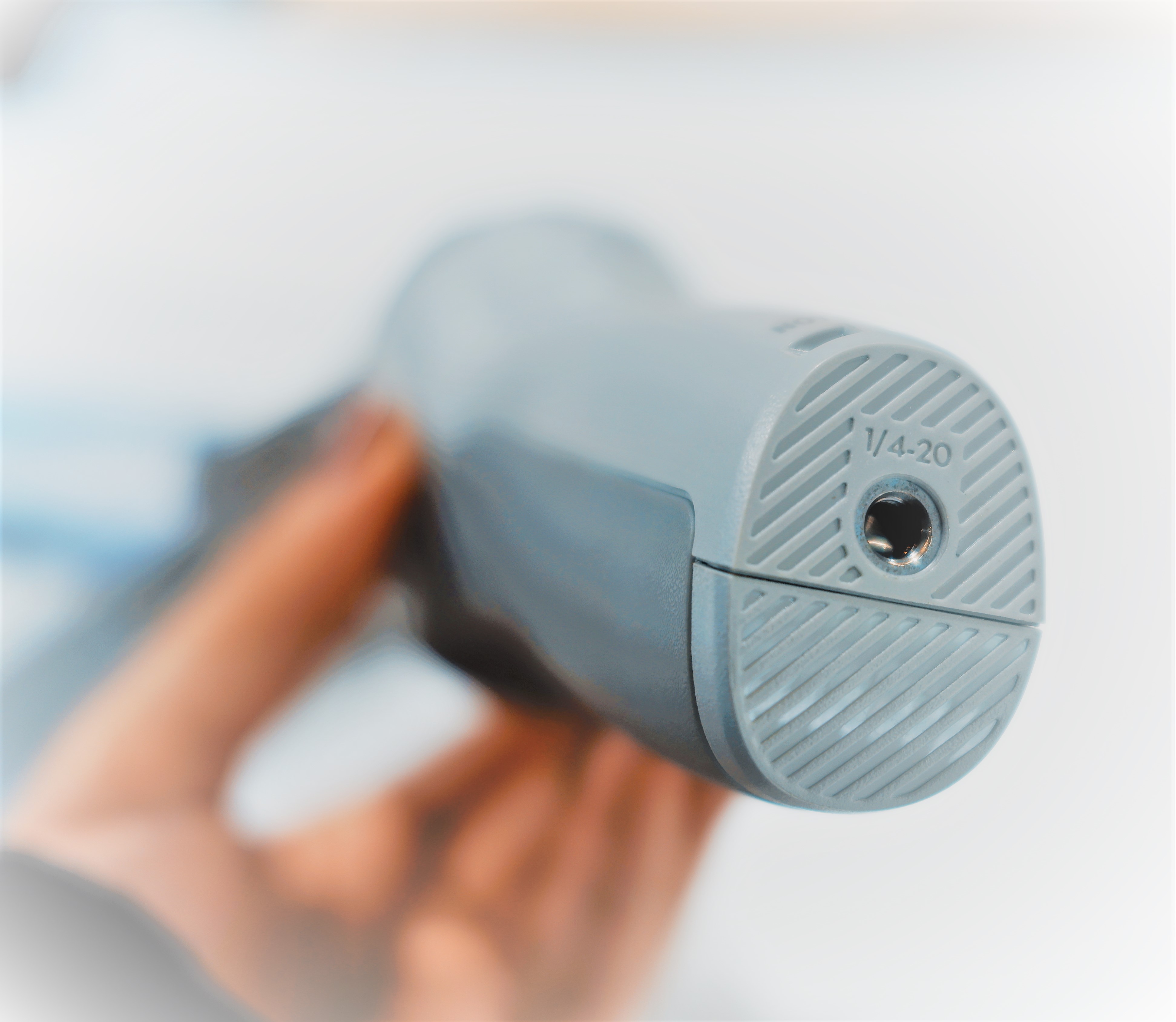 DJI OM 4 三脚ネジ