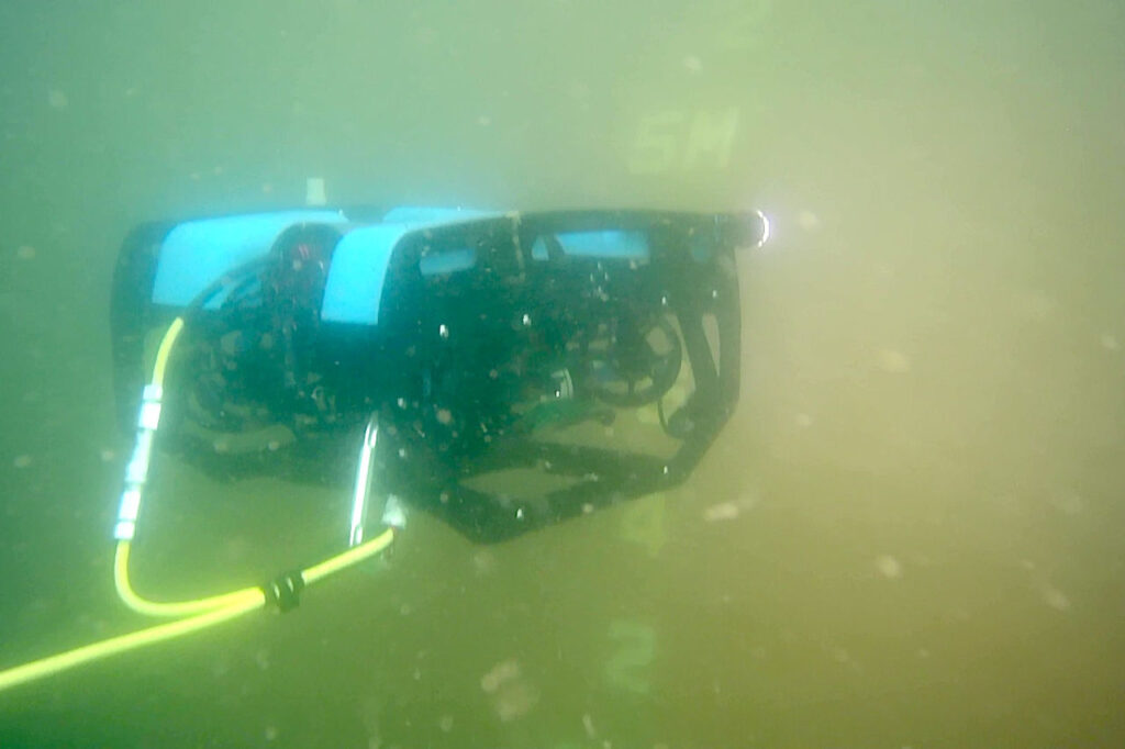 underwater_drone_impact_02
